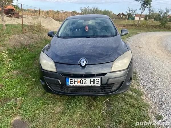 Gri Utilizat 2008 Renault Mégane III Berlinǎ | 2.450 EUR - Imagine 1/4