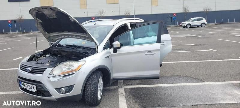 Gri Utilizat 2008 Ford Kuga Titanium SUV | 4.499 EUR (Preț OK) - Imagine 1/4