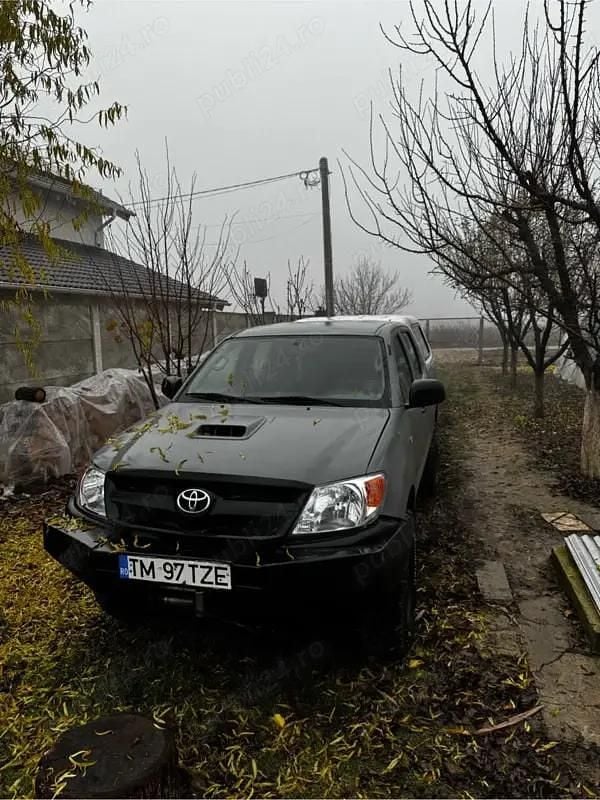 Second-hand Toyota HiLux 102 CP (75 kW) 2008 Pickup