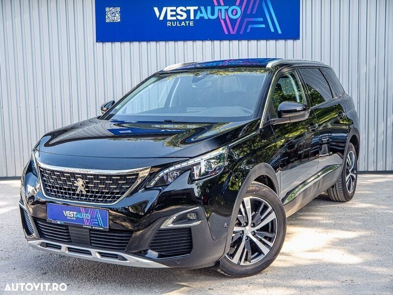 Negru Utilizat 2018 Peugeot 5008 Monovolum | 14.490 EUR (Puțin scump) - Imagine 1/4