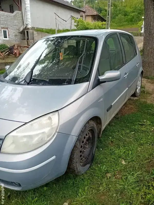 Utilizat 2003 Renault Scénic Monovolum | 550 EUR - Imagine 1/4