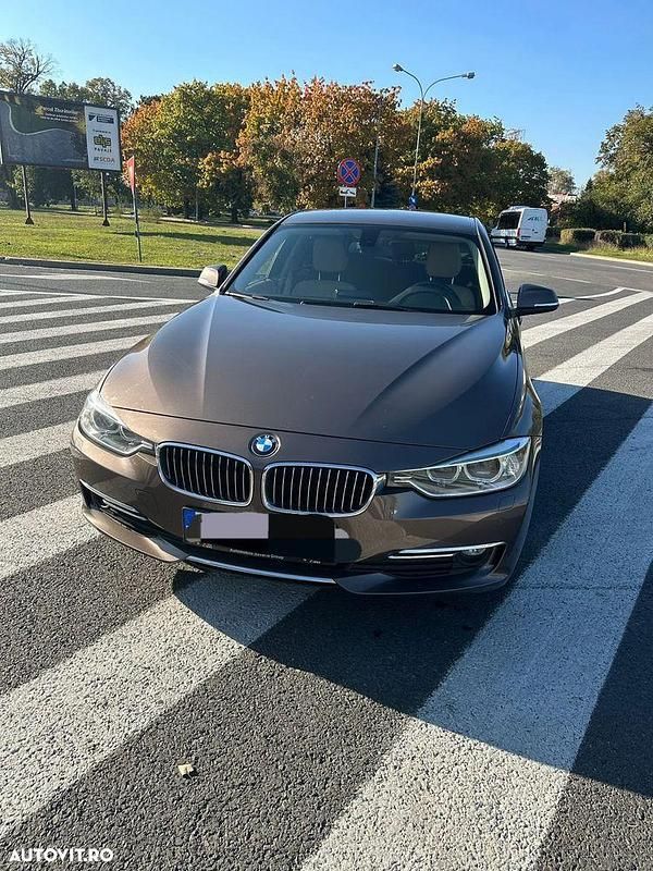 Maro Utilizat 2014 BMW 318 Luxury Line Hatchback | 12.300 EUR - Imagine 1/4