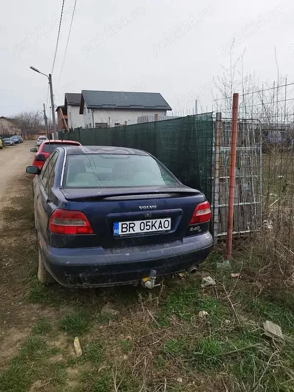 Utilizat 2001 Volvo S40 Berlinǎ | 500 EUR - Imagine 1/4