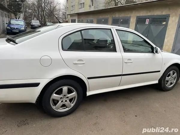 Second-hand Skoda Octavia 2006 Berlinǎ