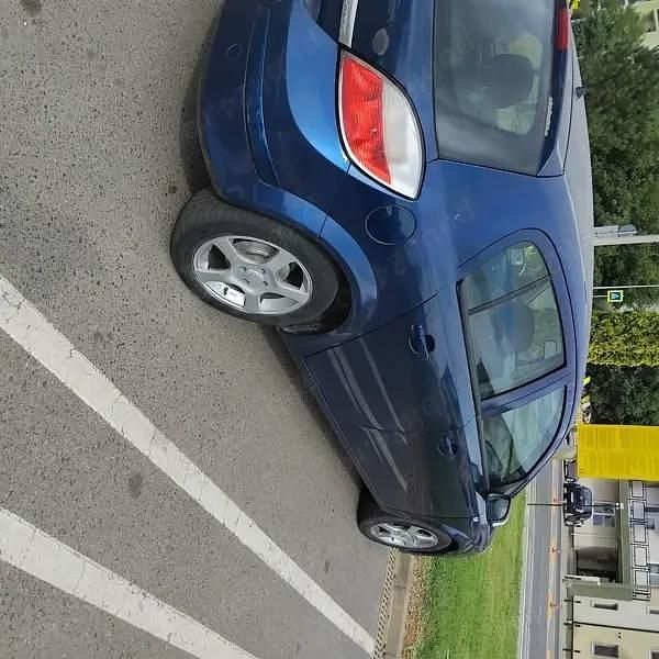 Utilizat 2004 Opel Astra Hatchback | 750 EUR (Super Preț) - Imagine 1/3