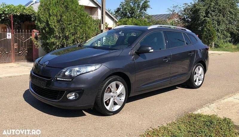 Culoaregri Utilizat 2012 Renault Mégane GrandTour Dynamique Break | 5.250 EUR (Preț OK) - Imagine 1/4