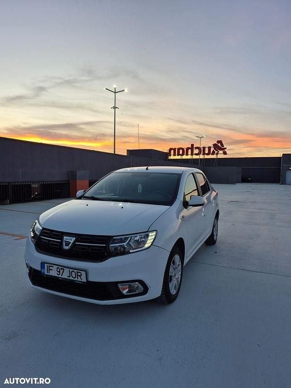Second-hand Dacia Logan Prestige 90 CP (66 kW) 2017 Culoarealb Berlinǎ