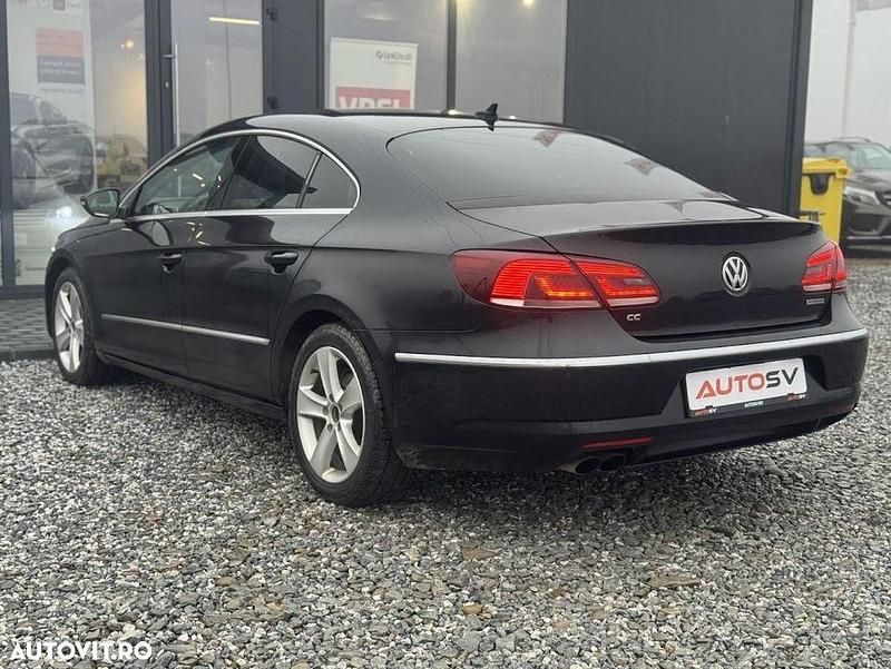 Second-hand VW Passat 140 CP (102 kW) 2012 Culoarenegru Berlinǎ