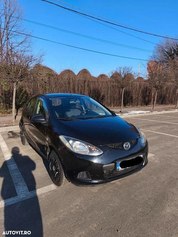 Culoarenegru Second-hand 2008 Mazda 2 Hatchback | 2.500 EUR (Super Preț) - Imagine 1/4