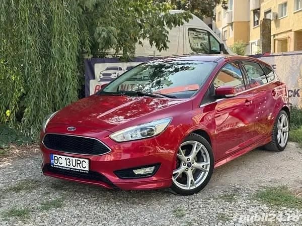 Visiniu Utilizat 2015 Ford Focus ST Hatchback | 7.700 EUR (Preț OK) - Imagine 1/4