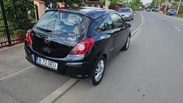 Second-hand Opel Corsa 75 CP (55 kW) 2007 Negru Coupe