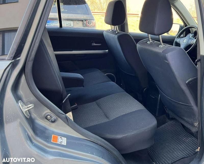 Second-hand Suzuki Grand Vitara Club 129 CP (94 kW) 2007 Culoaregri SUV