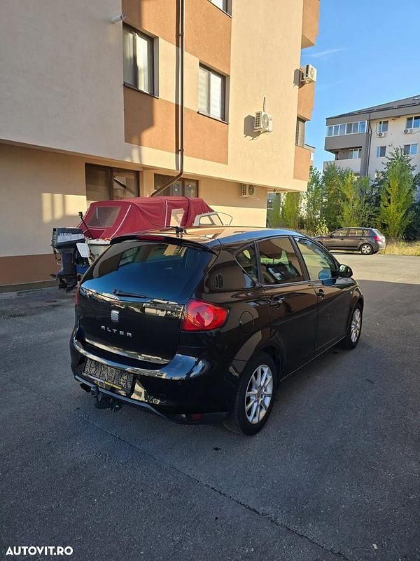 Second-hand Seat Altea 125 CP (91 kW) 2013 Culoarenegru Monovolum