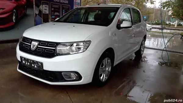 Alb Utilizat 2017 Dacia Logan MCV Break | 6.699 EUR (Scump) - Imagine 1/4