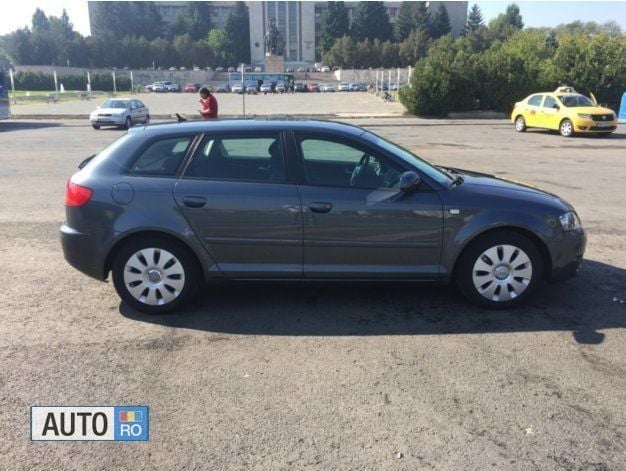 Second-hand Audi A3 Sport 200 CP (147 kW) 2006 Gri metalizat Hatchback