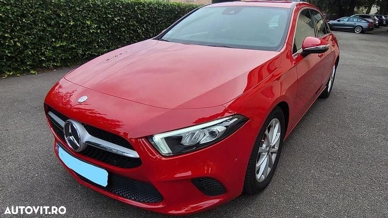 Culoarerosu Utilizat 2021 Mercedes A200 Advanced Hatchback | 28.000 EUR (Preț OK) - Imagine 1/4