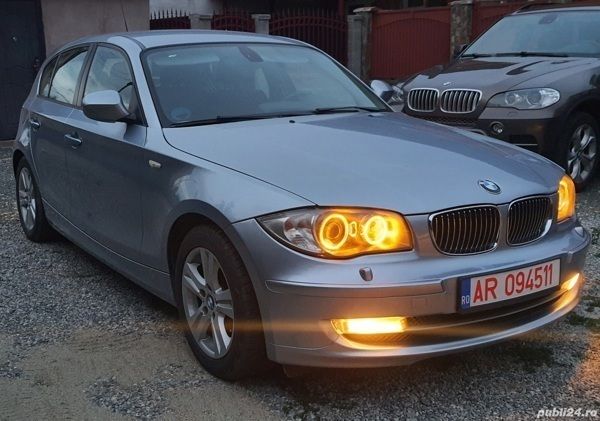 Albastru Utilizat 2011 BMW 120 Hatchback | 9.900 EUR - Imagine 1/4