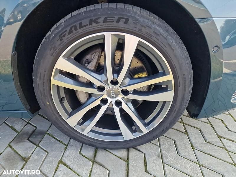 Second-hand Audi A6 Advanced 286 CP (210 kW) 2020 Culoareverde Break