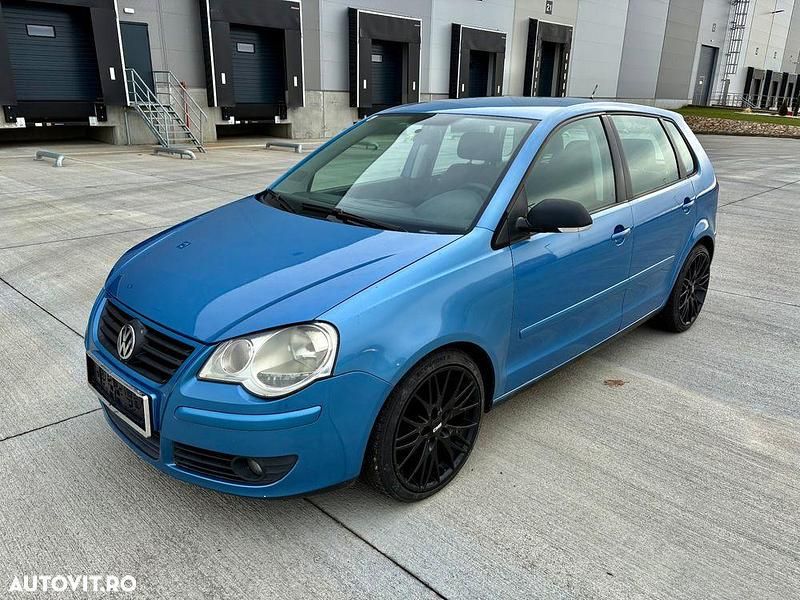 Second-hand VW Polo Sportline 64 CP (47 kW) 2006 Culoarealbastru Hatchback