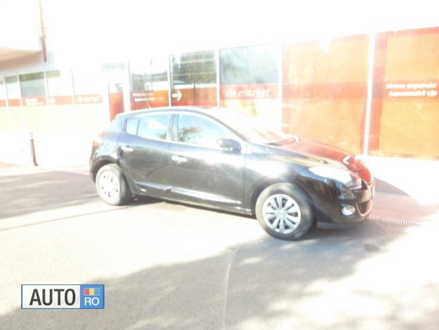 Negru Utilizat 2013 Renault Mégane III | 90.000 EUR - Imagine 1/2