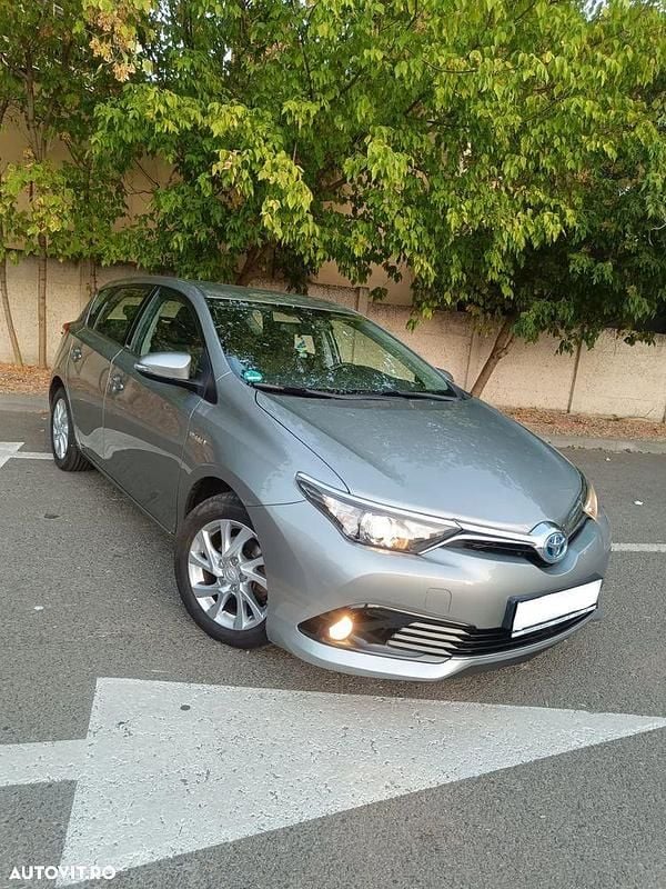Culoaregri Utilizat 2017 Toyota Auris Hybrid Sol Hatchback | 13.750 EUR (Preț OK) - Imagine 1/4
