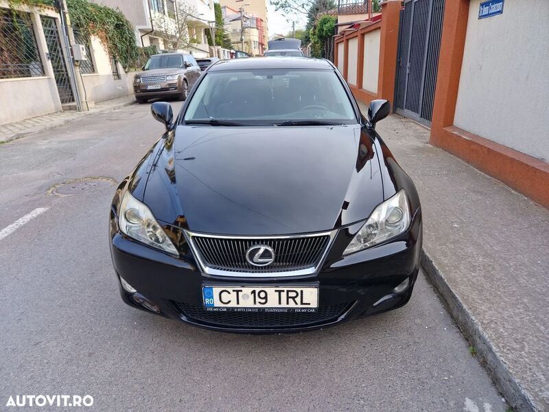 Negru Utilizat 2008 Lexus IS220d Berlinǎ | 3.399 EUR - Imagine 1/4