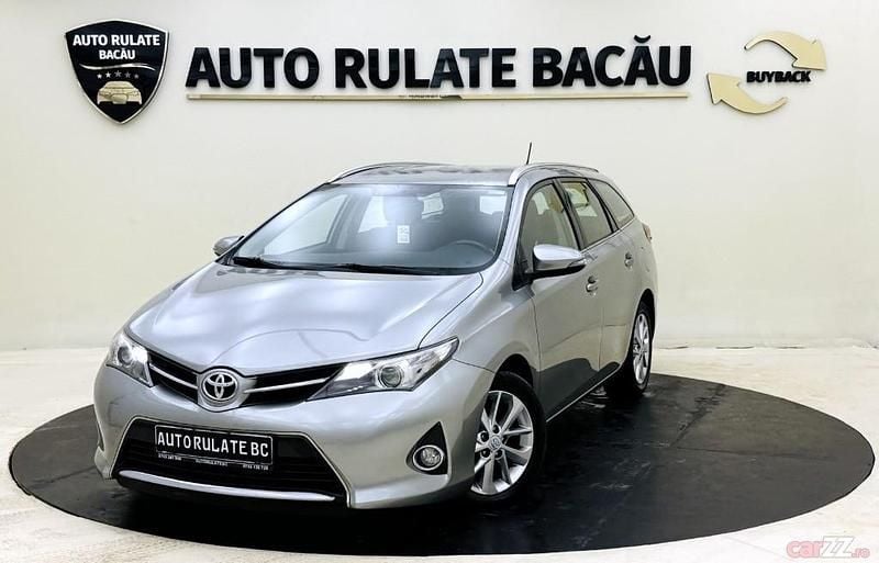Second-hand 2013 Toyota Auris Break | 7.490 EUR (Puțin scump) - Imagine 1/4