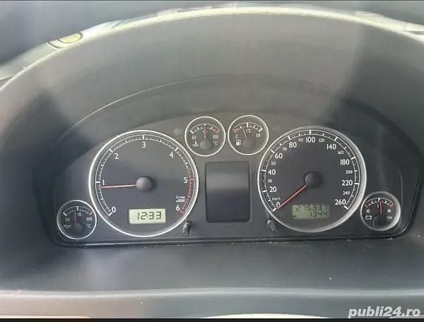 Utilizat 2003 VW Sharan Monovolum | 2.300 EUR - Imagine 1/4