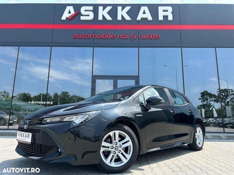 Negru Utilizat 2020 Toyota Corolla Berlinǎ | 19.826 EUR (Preț OK) - Imagine 1/4