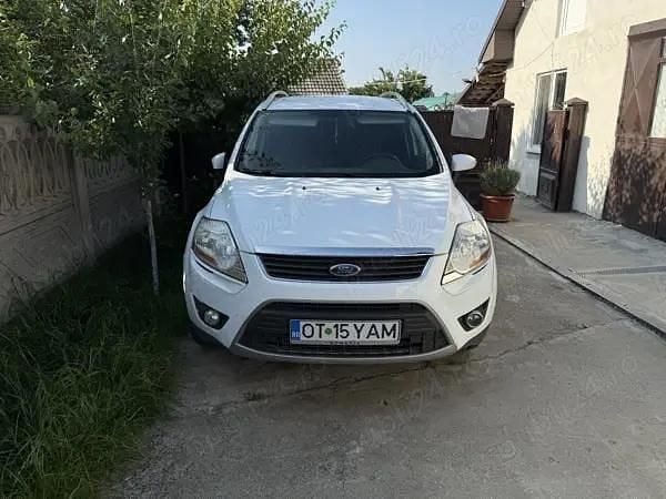 Alb Utilizat 2012 Ford Kuga SUV | 5.400 EUR (Super Preț) - Imagine 1/4