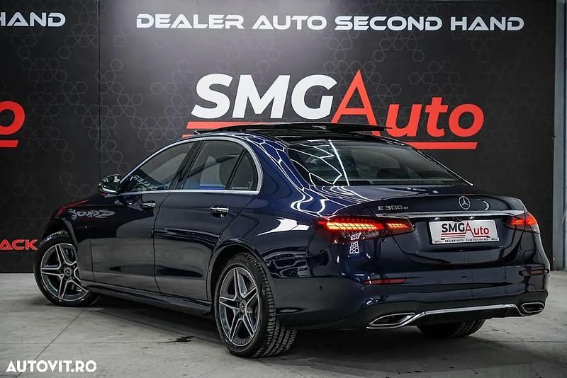 Second-hand Mercedes E300 AMG line 320 CP (235 kW) 2020 Culoarealbastru Berlinǎ