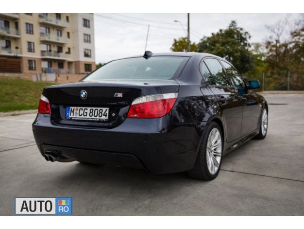 Second-hand BMW 535 272 CP (200 kW) 2005 Negru Berlinǎ