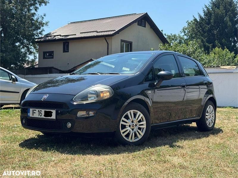 Negru Utilizat 2015 Fiat Grande Punto Hatchback | 4.100 EUR - Imagine 1/4