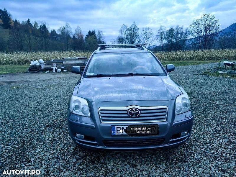 Culoaregri Utilizat 2005 Toyota Avensis Break | 2.000 EUR - Imagine 1/4