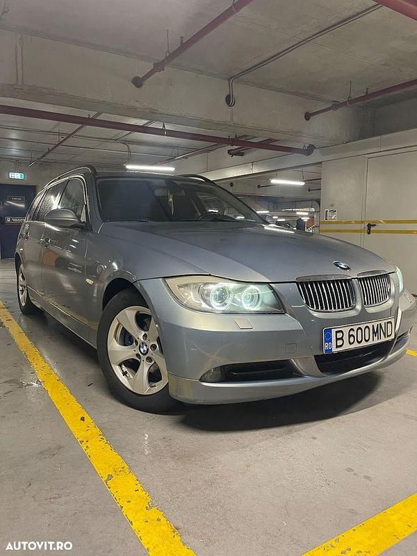Culoaregri Utilizat 2006 BMW 318 Break | 2.700 EUR (Preț OK) - Imagine 1/4