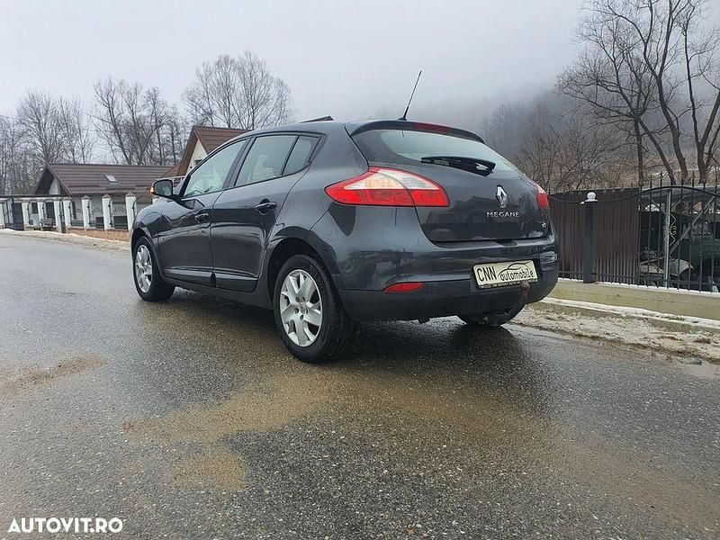 Second-hand Renault Mégane III Dynamique 110 CP (80 kW) 2012 Culoaregri Hatchback