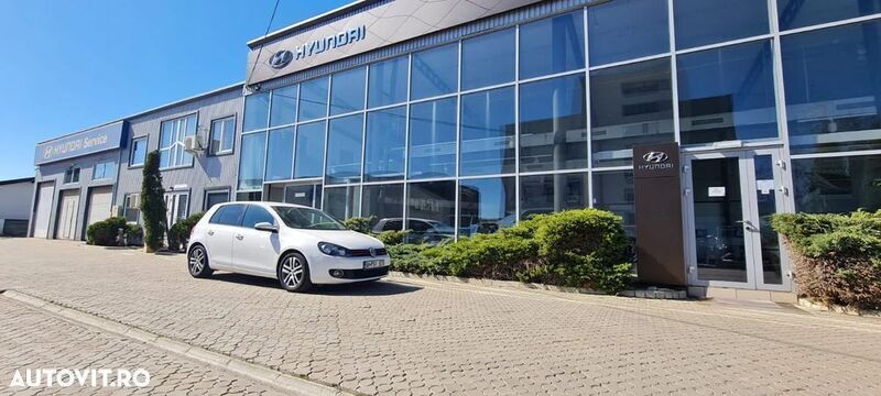 Alb Utilizat 2009 VW Golf VI Trendline Hatchback | 4.490 EUR (Preț OK) - Imagine 1/4