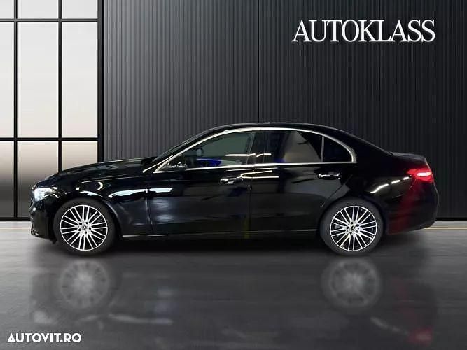 Second-hand Mercedes C200 163 CP (119 kW) 2024 Culoarenegru Berlinǎ