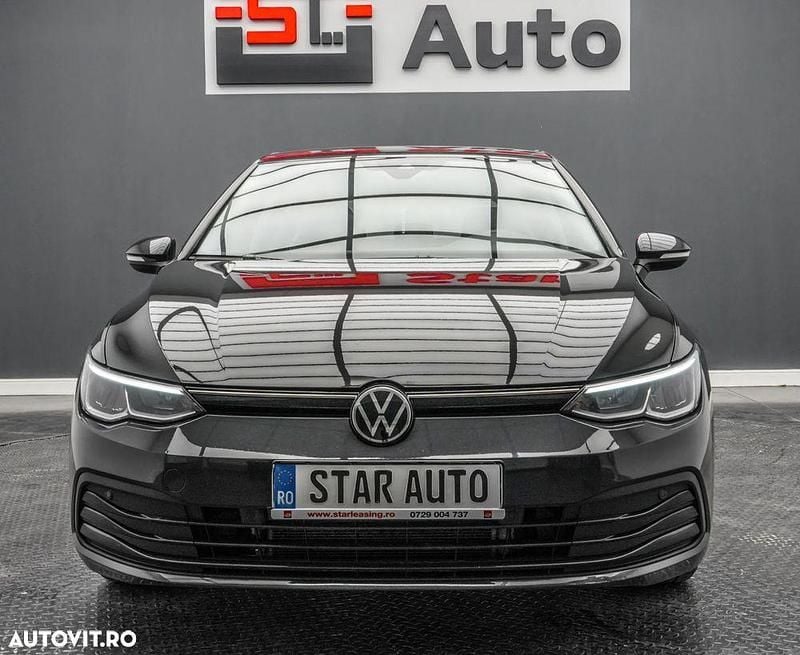 Second-hand VW Golf VIII Style 150 CP (110 kW) 2022 Culoaregri Hatchback