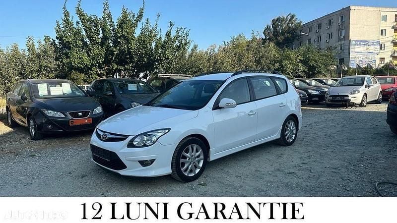 Culoarealb Utilizat 2011 Hyundai i30 Classic Break | 4.450 EUR (Preț OK) - Imagine 1/4