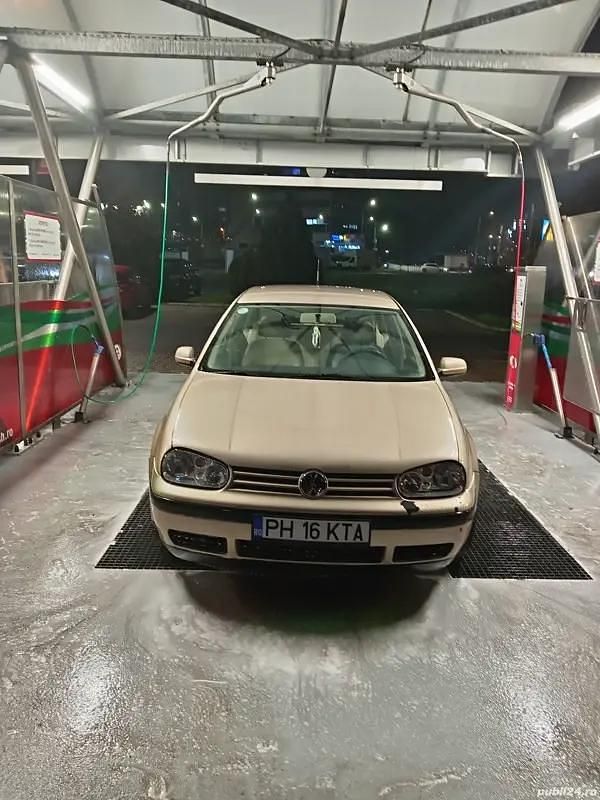 Second-hand VW Golf IV 110 CP (80 kW) 2003 Hatchback