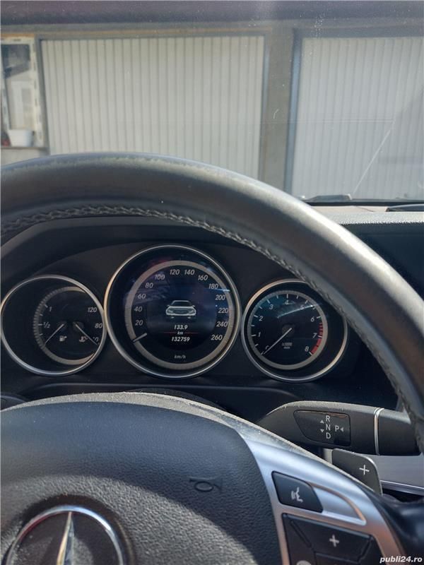 Second-hand Mercedes 200 156 CP (114 kW) 2016 Negru Berlinǎ