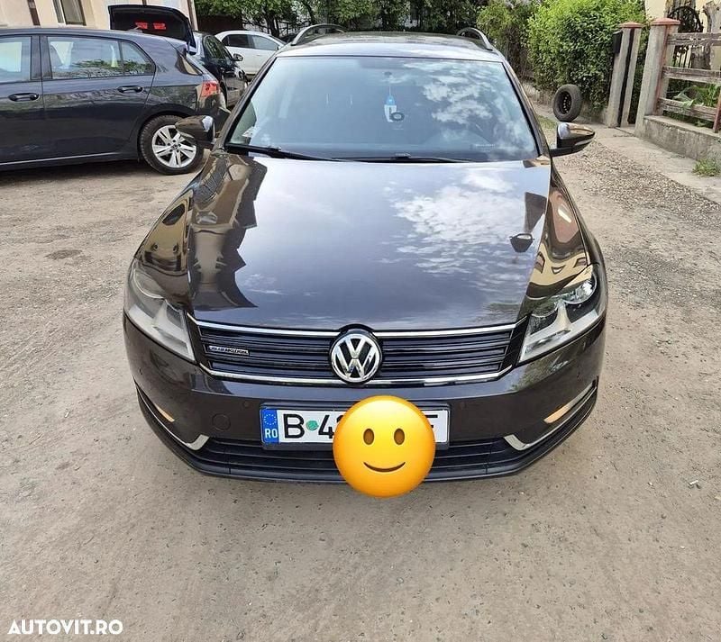 Second-hand VW Passat Trendline 105 CP (77 kW) 2013 Culoaremaro Break