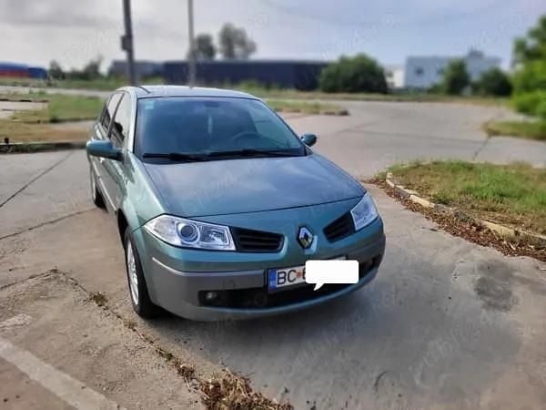 Verde Utilizat 2007 Renault Mégane II Berlinǎ | 2.390 EUR (Preț OK) - Imagine 1/4