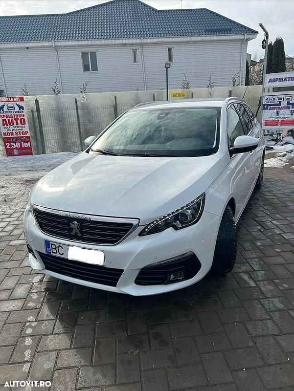 Second-hand Peugeot 308 Allure 130 CP (95 kW) 2019 Culoarealte culori Break