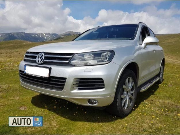 Second-hand VW Touareg 245 CP (180 kW) 2012 Gri SUV