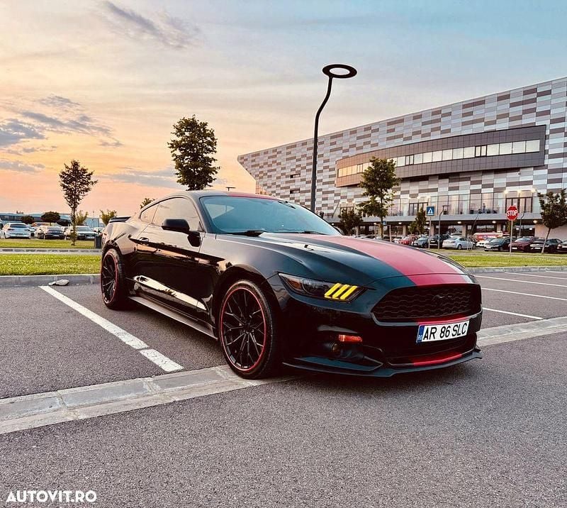 Culoarenegru Utilizat 2017 Ford Mustang Coupe | 18.950 EUR - Imagine 1/4