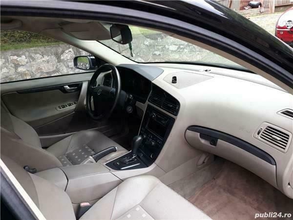 Second-hand Volvo S60 163 CP (119 kW) 2003 Negru Berlinǎ