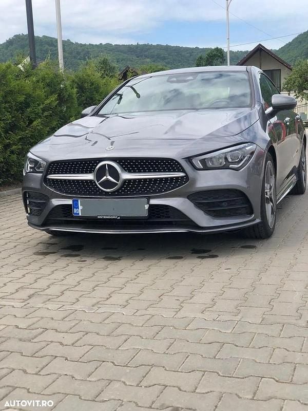 Gri Utilizat 2019 Mercedes 200 AMG line Coupe | 25.500 EUR (Super Preț) - Imagine 1/4