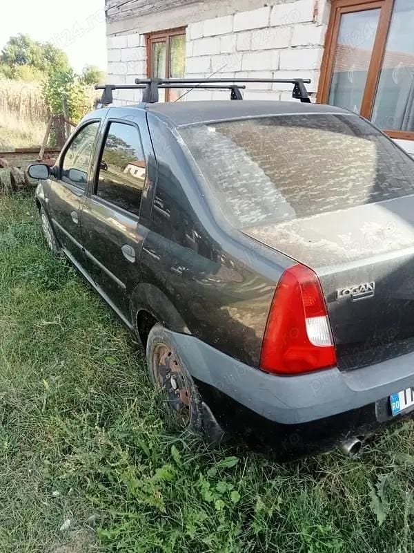 Utilizat 2006 Dacia Logan Berlinǎ | 700 EUR (Super Preț) - Imagine 1/4
